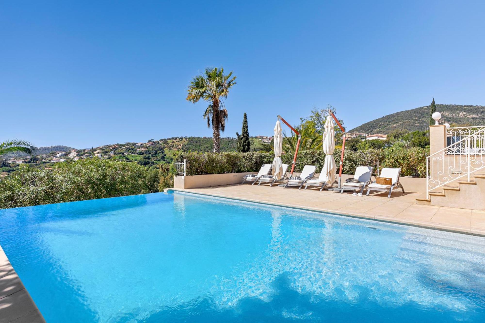 Villas Raphael Les Issambres Exteriör bild